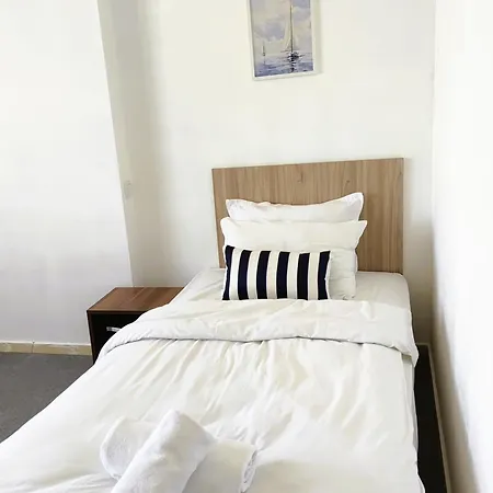 Family Brilliance Hotel